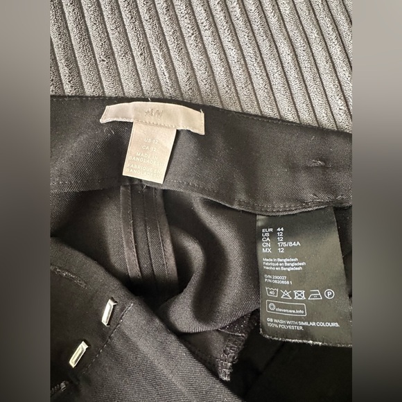 H&M black dress pants - Picture 4 of 4